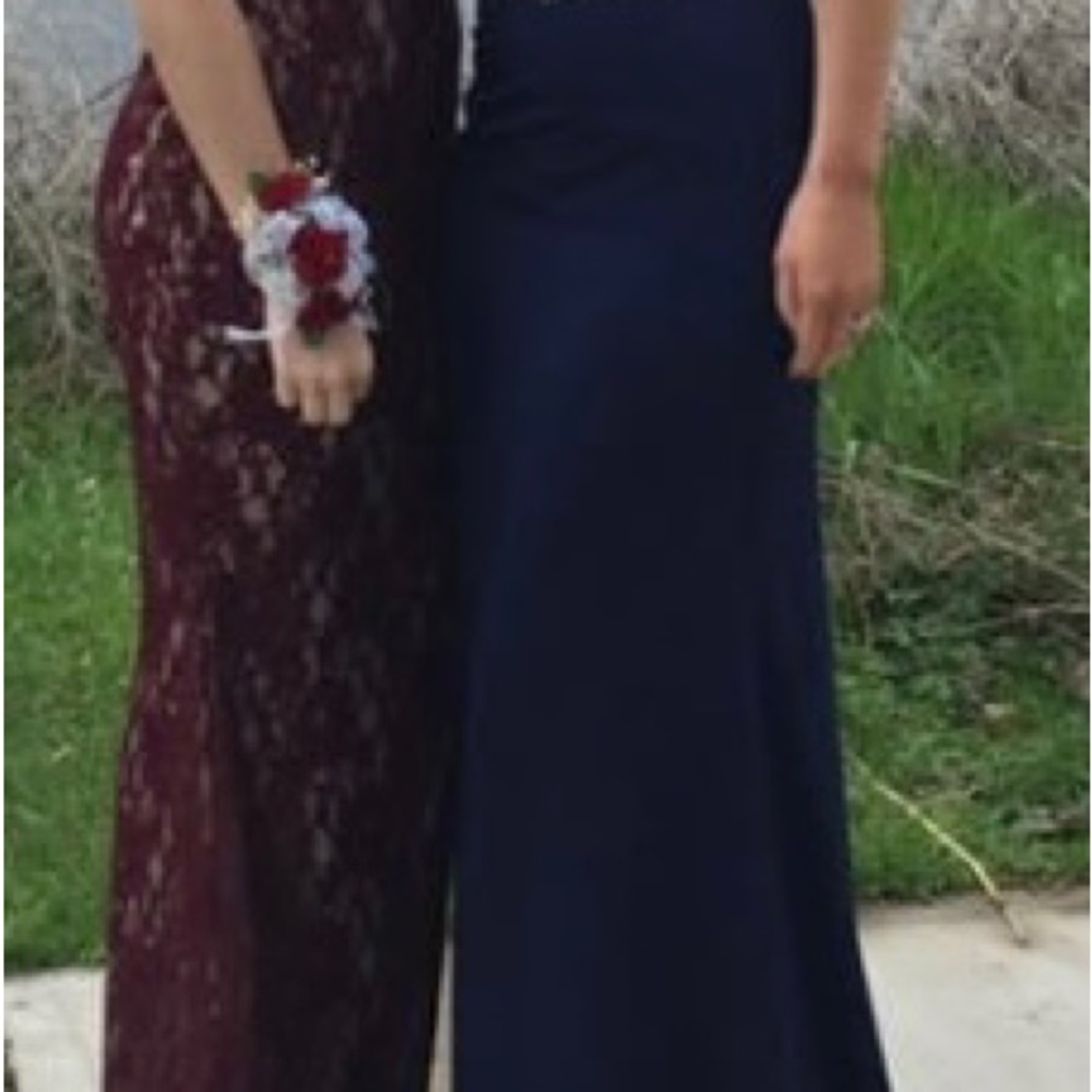Prom dress - Picture 3 of 3